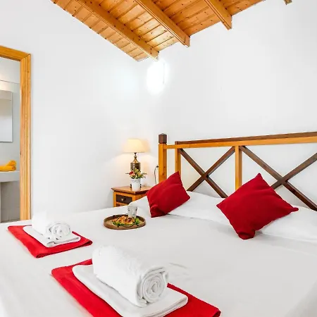 Appartement 101 Bright Accomodation With Pool View